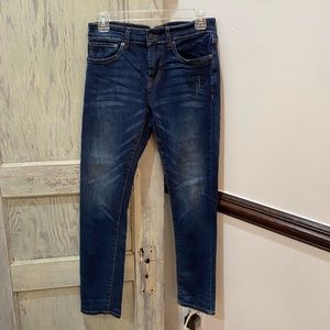 Aeropostale 28/30 skinny distressed jeans